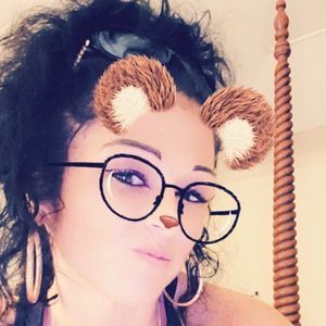 Meet your Posher, Gina